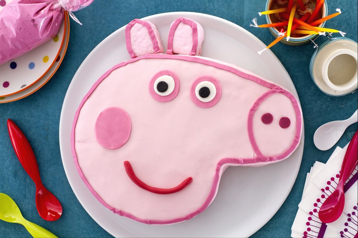 Peppa Pig Cake