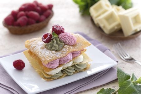 Mini puff pastries of chiacchiere