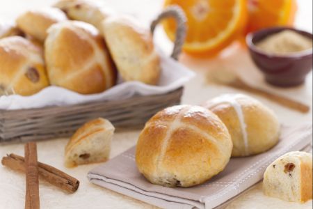 Hot cross buns