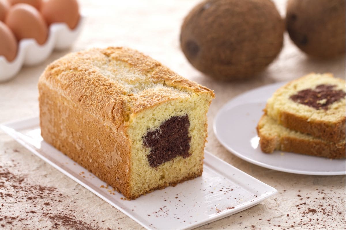 Coconut plumcake with chocolate heart