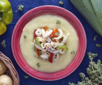 Potato cream with cuttlefish