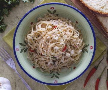 Pasta with bread