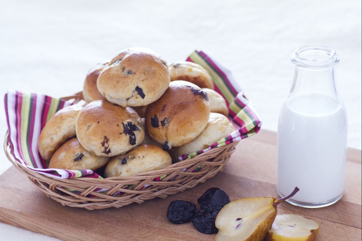 Sweet buns with fruit