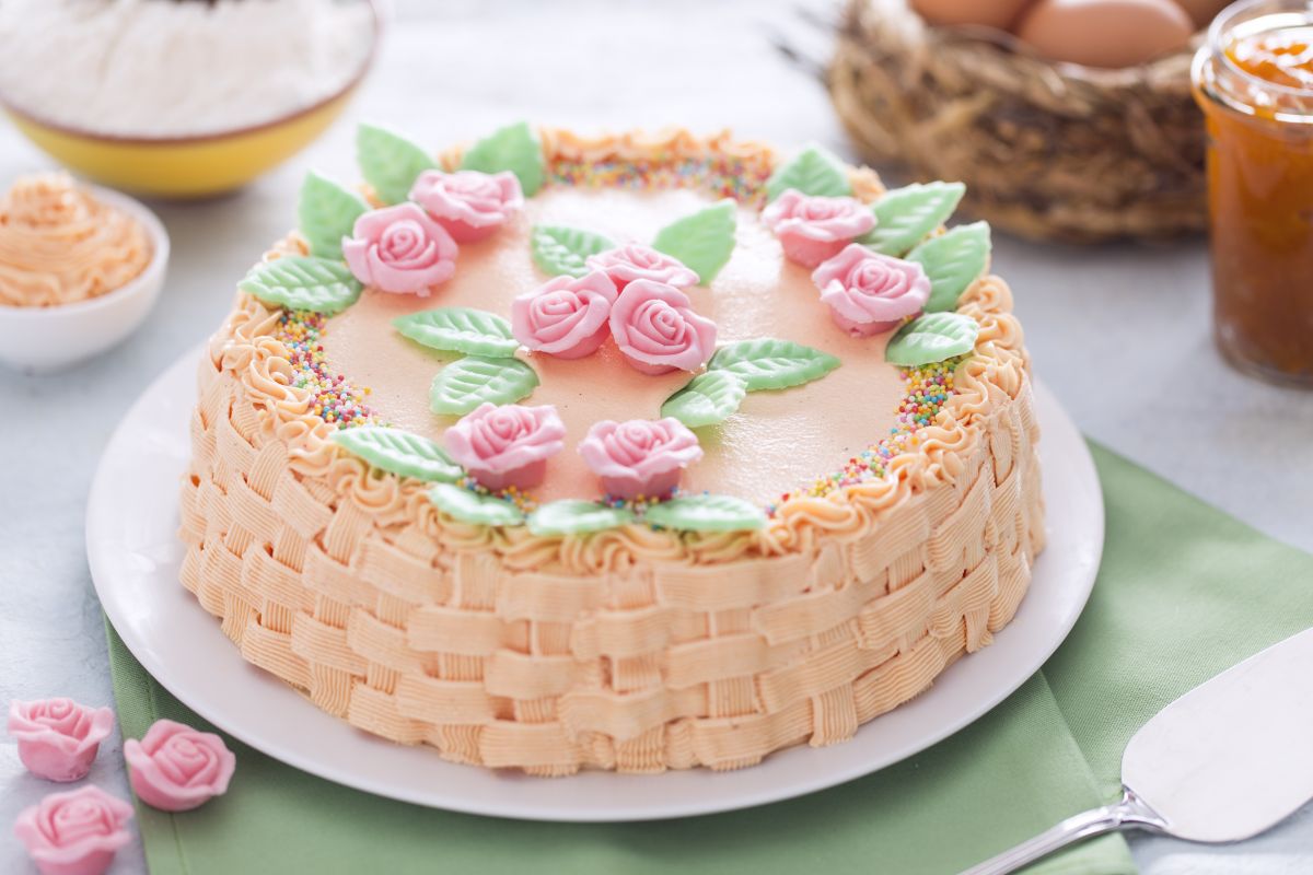 Basket cake
