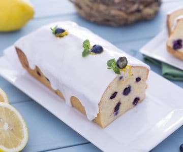 Lemon and Blueberry Poundcake