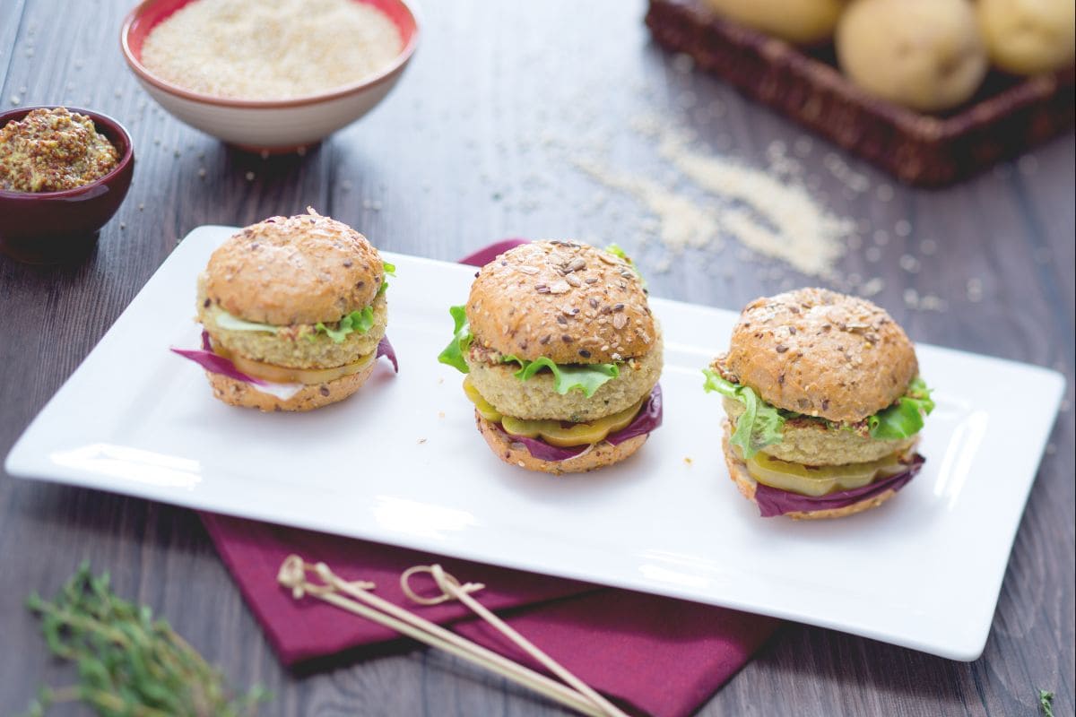 Quinoa mini burgers