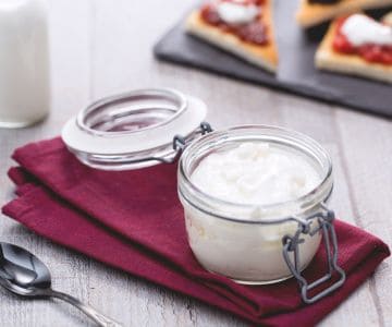 How to make sour cream