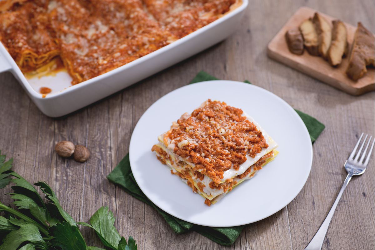 Lasagna with Seitan Ragù