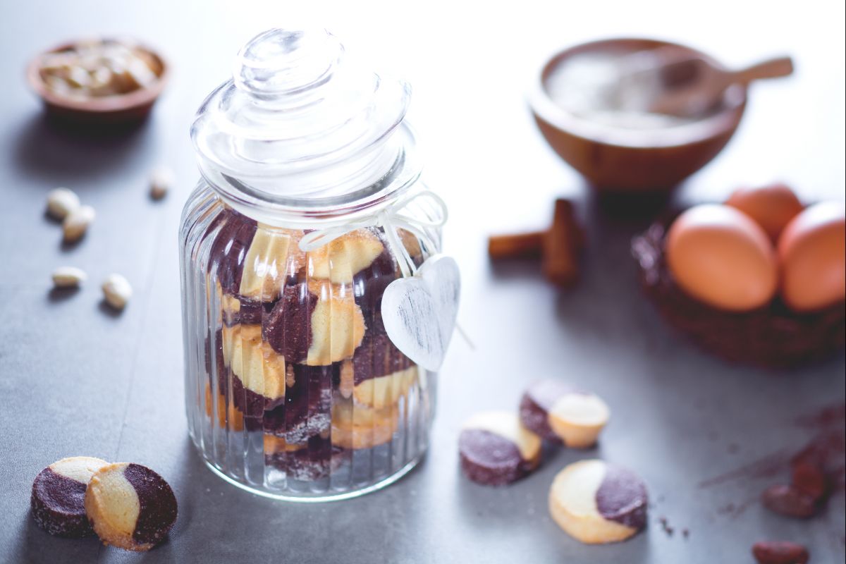 Cocoa and Almond Diamonds