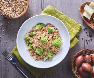 Fregola with Romanesco broccoli
