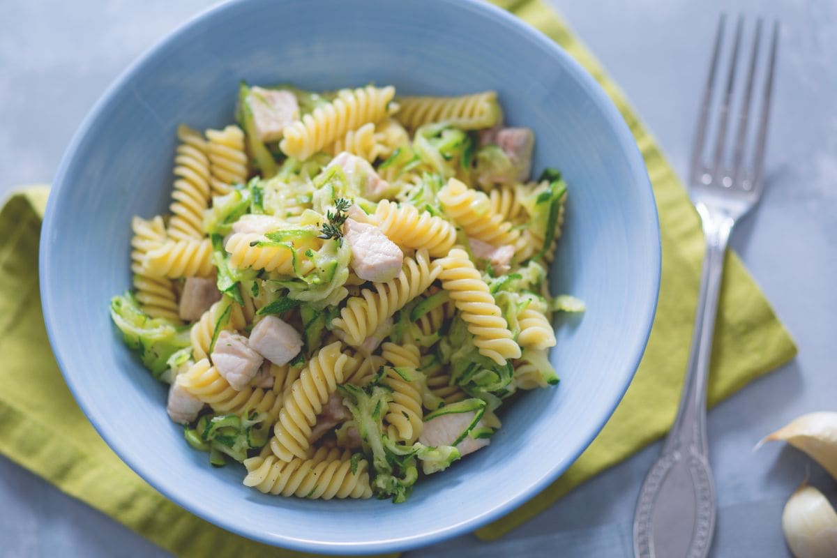 Pasta with swordfish and zucchini