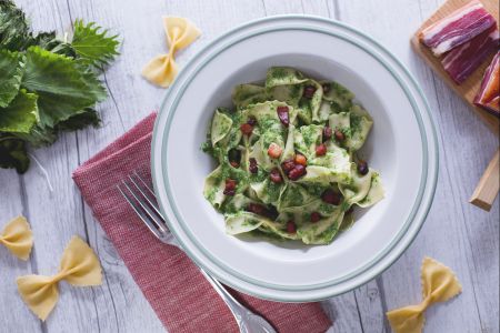 Farfalle with nettle pesto