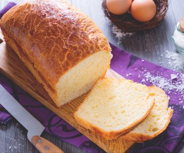 Savory brioche bread
