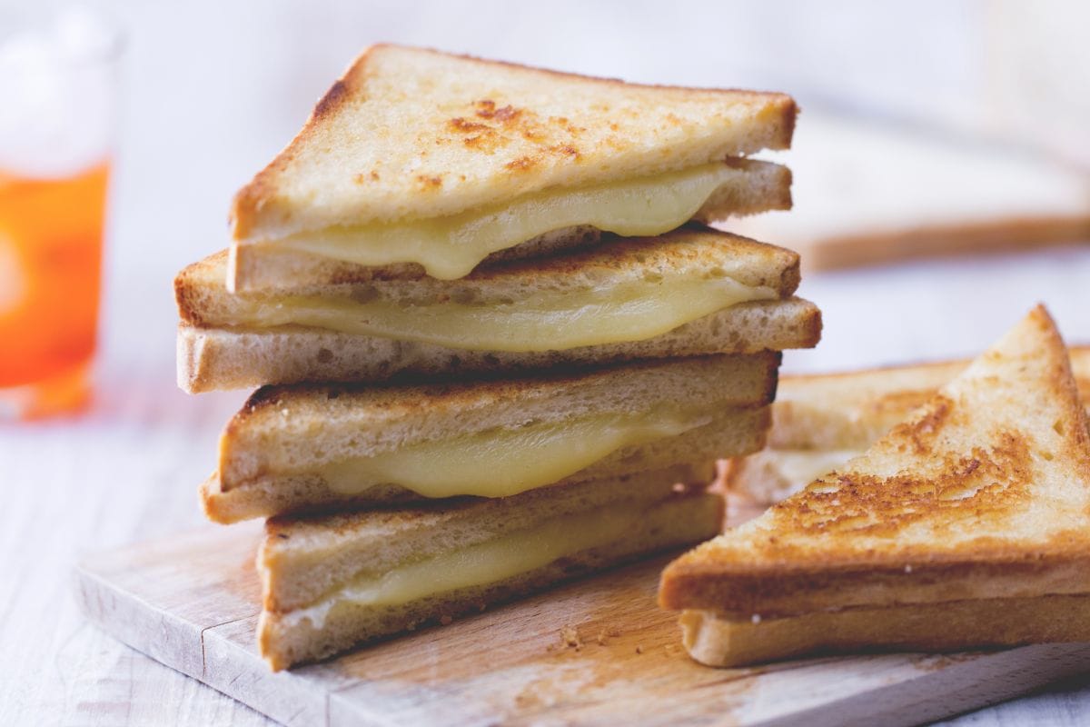 Grilled cheese sandwich