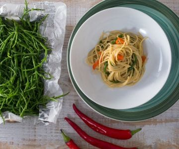 Spaghetti with sea asparagus