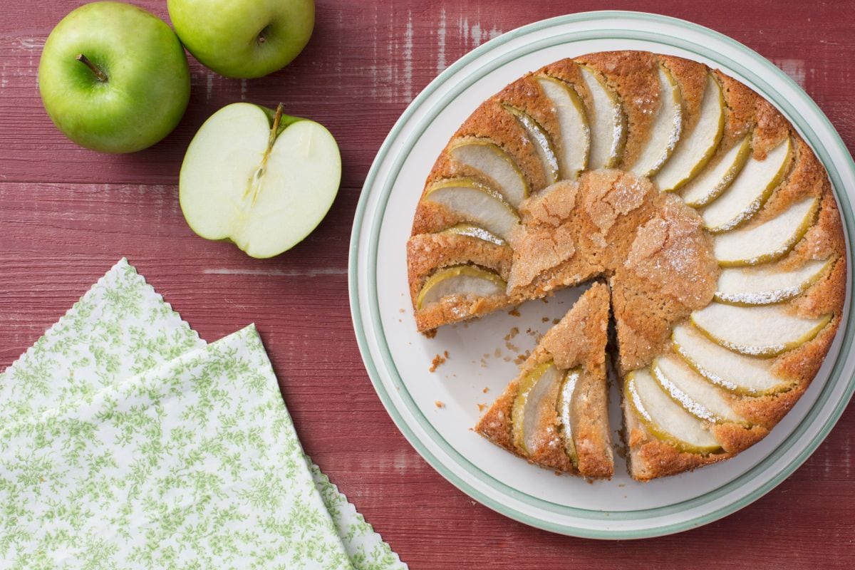 Spelt and Yogurt Cake