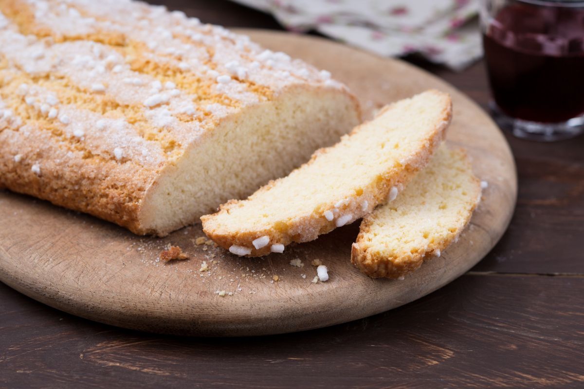 Romagna ring cake (brazadela)