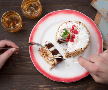 Cake for two