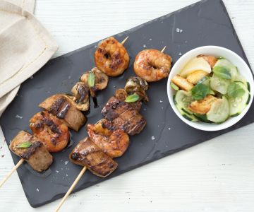 Fish skewers with Worcestershire sauce