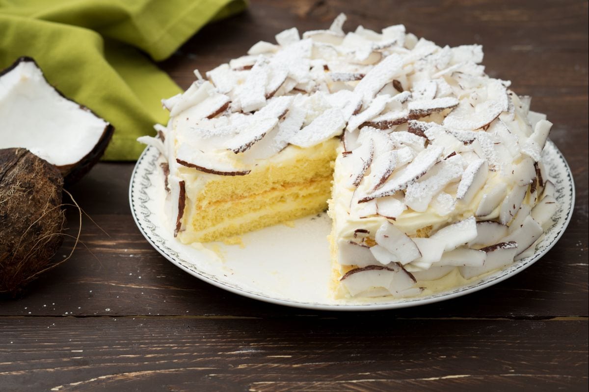 Coconut and Lemon Cake