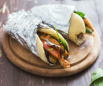 Pita with Eggplants and Chicken