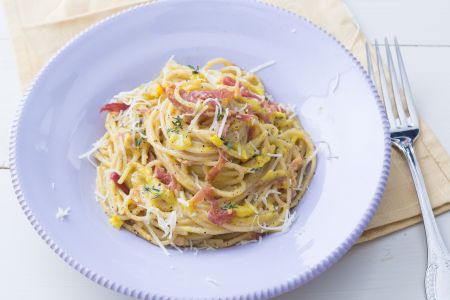 Pasta with Yellow Zucchini Cream and Ham