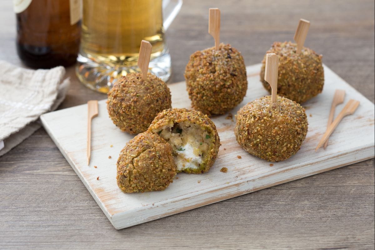 Boiled Meat and Ricotta Balls