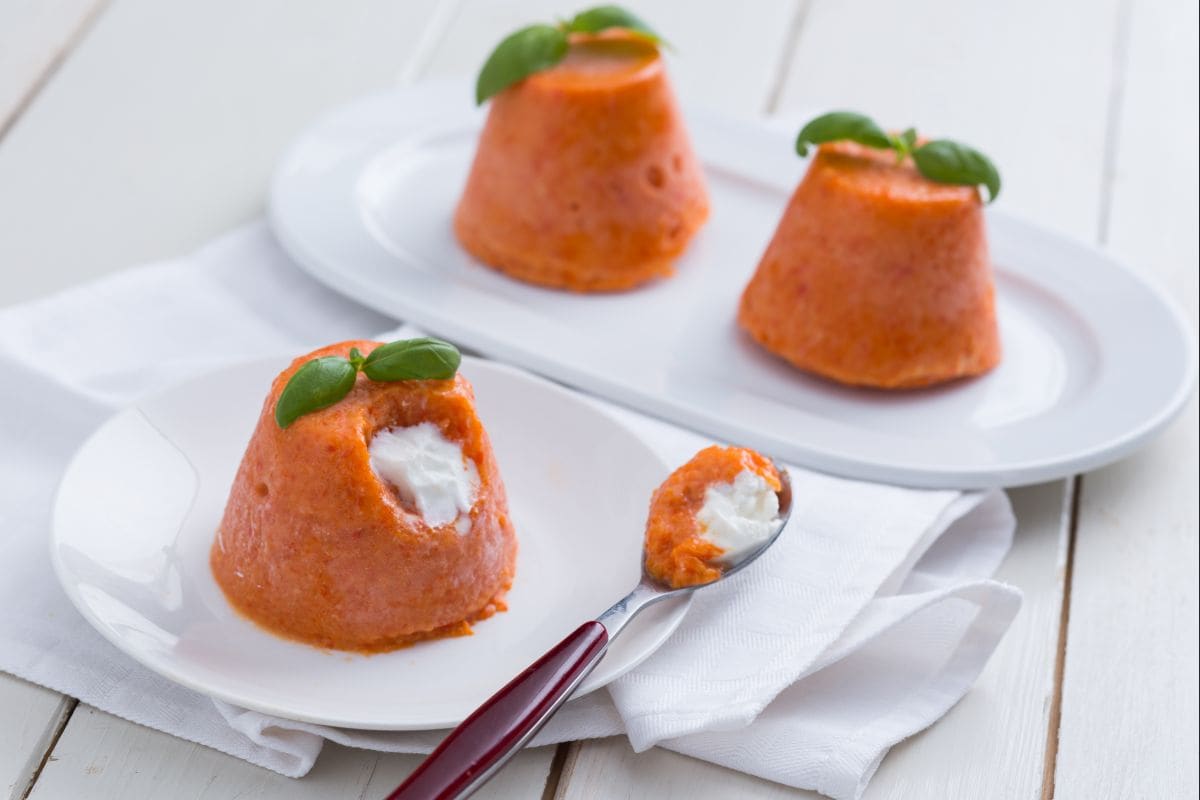 Mini bavarois with bell pepper and robiola