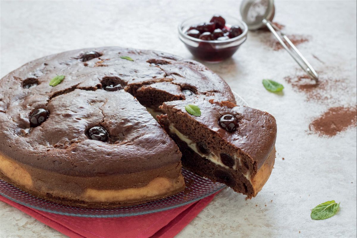 Cocoa, Ricotta and Sour Cherry Cake