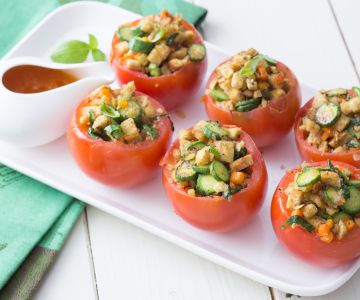 Stuffed tomatoes with panzanella