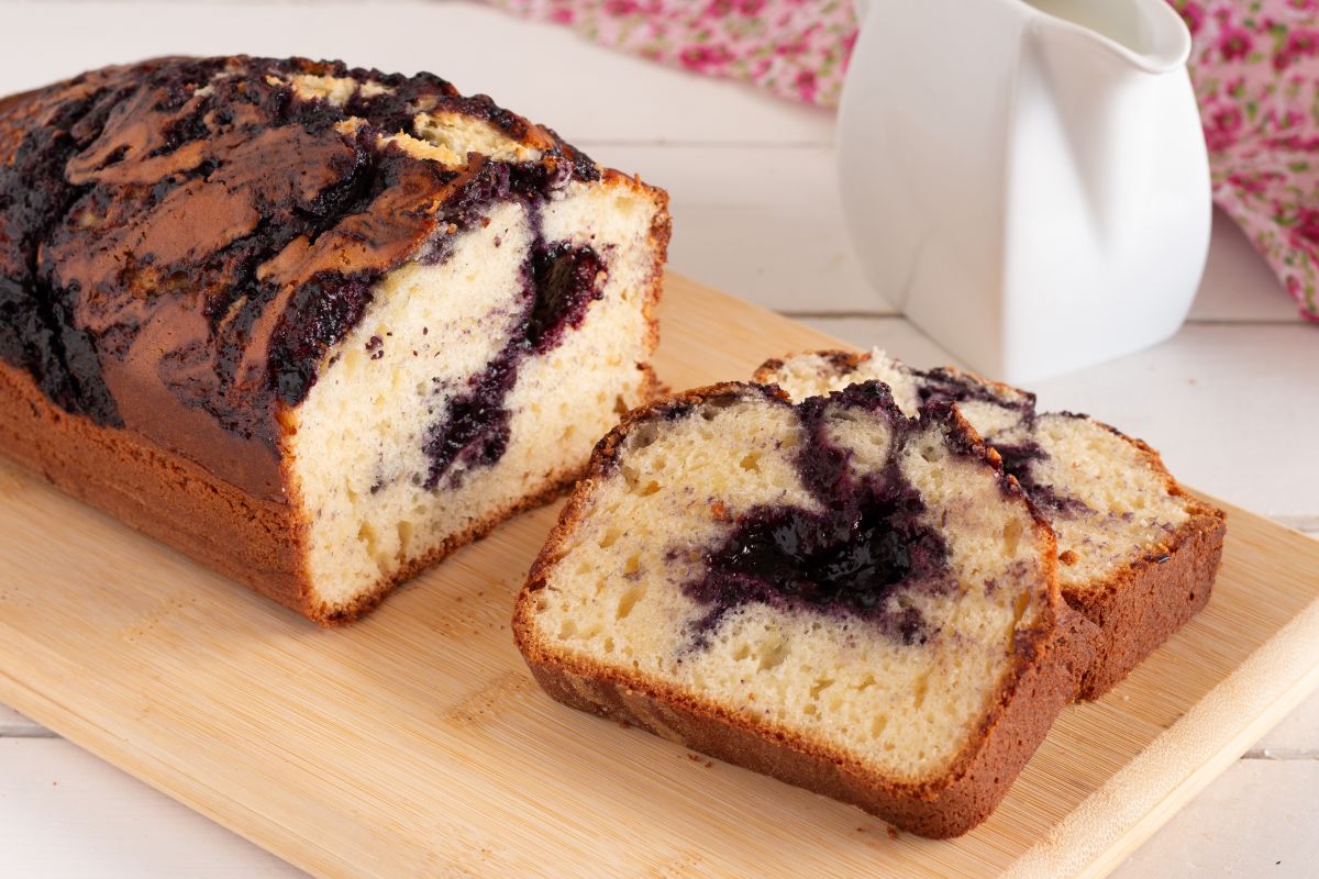 Ricotta and Blueberry Jam Pound Cake