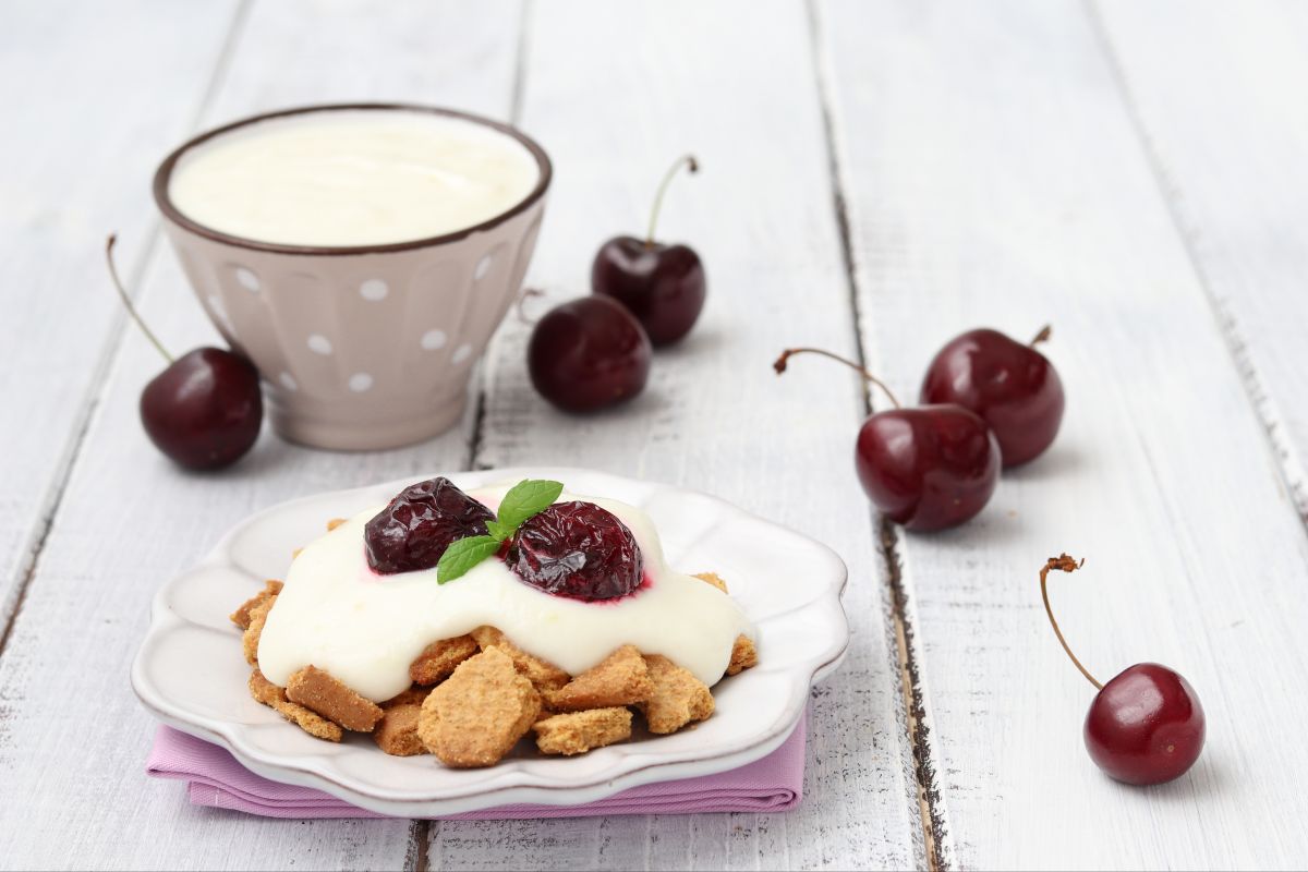 Deconstructed cheesecake