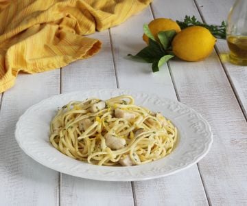 Linguine swordfish and lemon