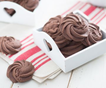Cocoa Shortcrust Roses