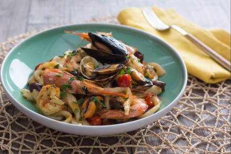 Strozzapreti with seafood