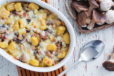 Baked gnocchi with mushrooms