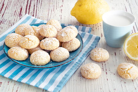 Soft gluten-free lemon cookies