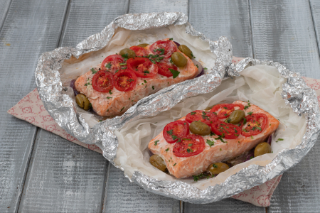 Salmon fillets en papillote