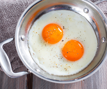 Eggs al tegamino