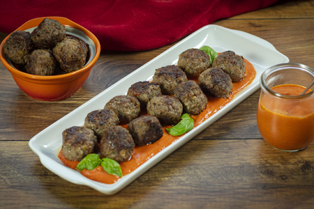 Meatballs with Pepper Sauce