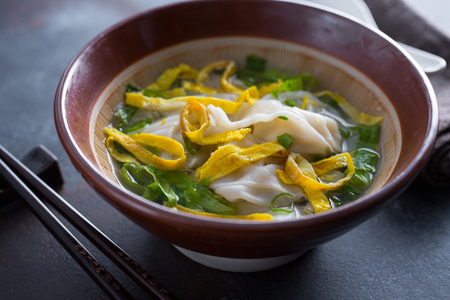 Wonton soup