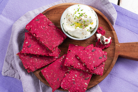 Beetroot Crackers