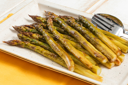 Asparagus in the pan