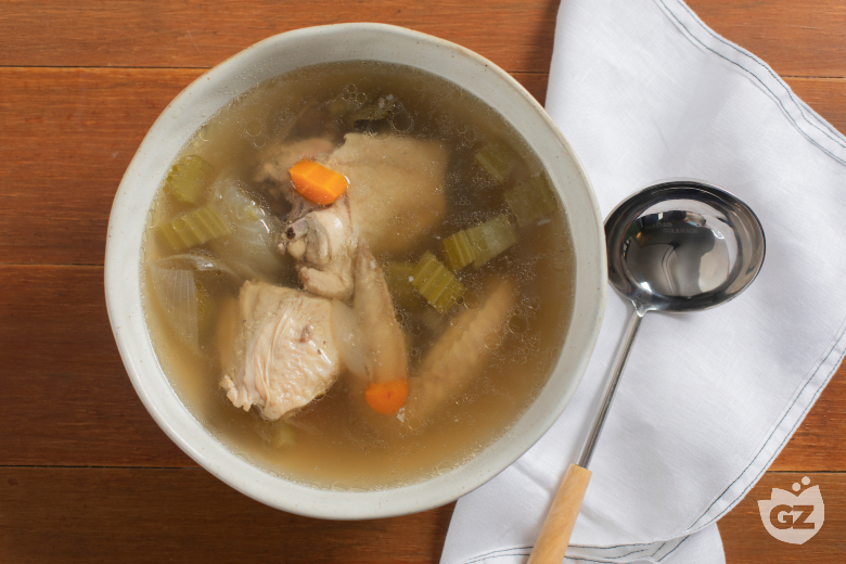 Capon broth