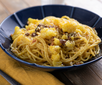 Cauliflower and Saffron Pasta