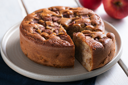 7-jar apple cake
