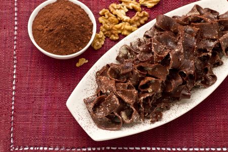 Cocoa Tagliatelle with Walnuts and Gorgonzola