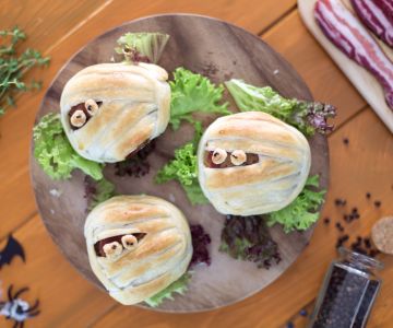 Mummy Burgers