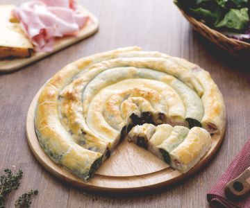 Filled Puff Pastry Roll