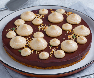 Hazelnut, Chocolate and Salted Caramel Tart